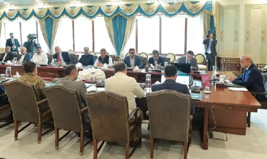  PM Shehbaz Sharif Prioritizes Diamer-Bhasha Dam & Free Market for Electricity Production
