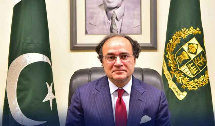 Pakistan Targets $55 Billion Exports, 5.7% Growth 
