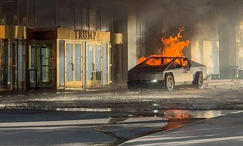 Explosion Outside Trump Hotel in Las Vegas Sparks 