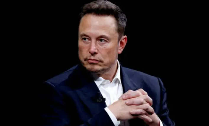 Elon Musk Becomes First Person Worth $500 Billion
