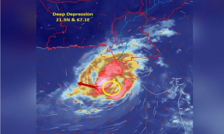 PMD Warns of Rain, Thunderstorms and Rough Seas Along Sindh Coast