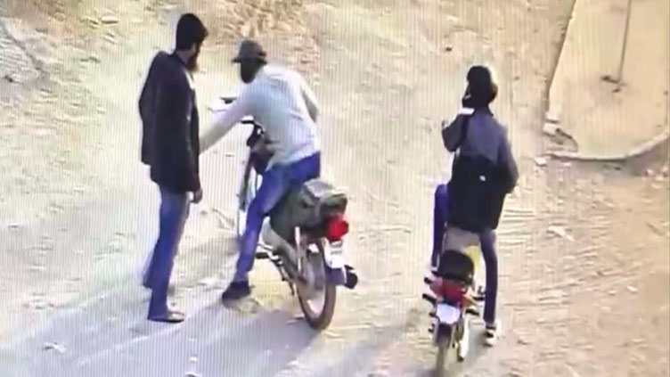 Special Investigation Unit Fails to do their job, Street Crime, Murders on the rise in Karachi 