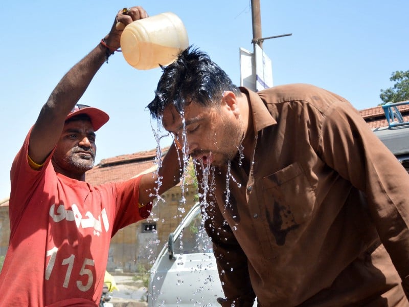 Karachi Heatwave Intensifies, Temperature May Reac