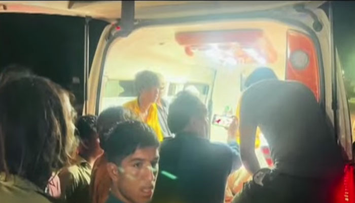 Seven Killed, Six Injured in Shikarpur Truck Accident