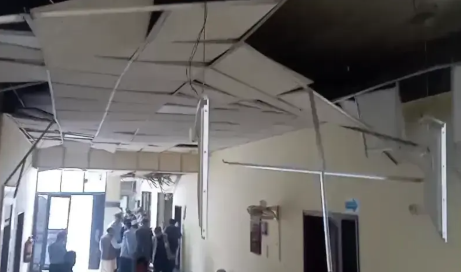 12 Injured in Gas Explosion at Supreme Court Build