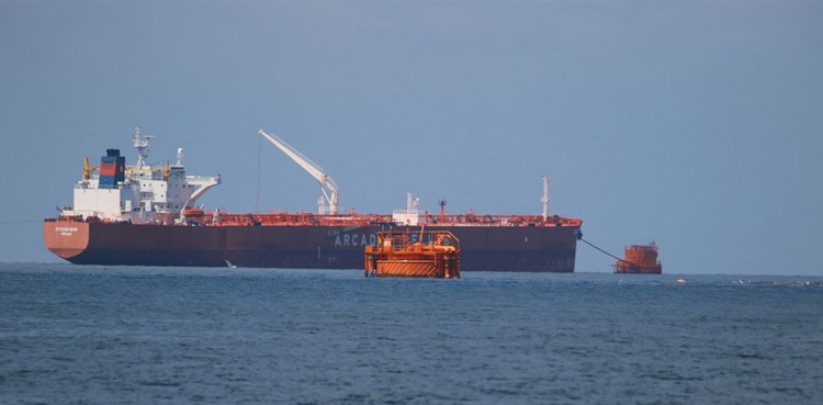 First Russian Oil Shipment Arrives in Japan Amid Iran War Disruption of Global Supply