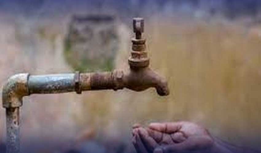 Karachi Water Crisis Worsens Amid Sweltering Heat,