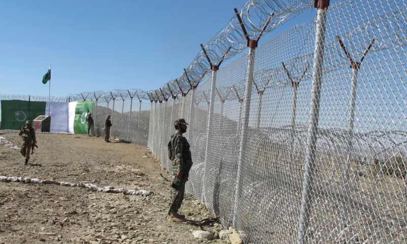 Pakistan Warns Taliban: Choose Between Relations w