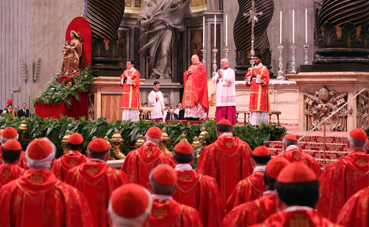 Cardinals Gather for Papal Conclave to Elect Succe