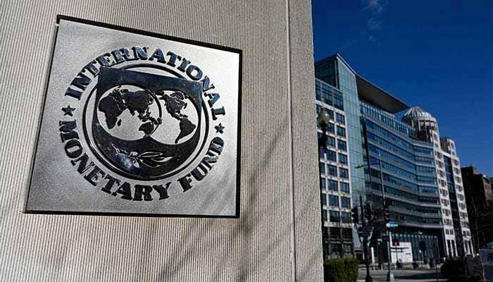 IMF Proposes New Taxes to Offset Pakistan’s Rs 2