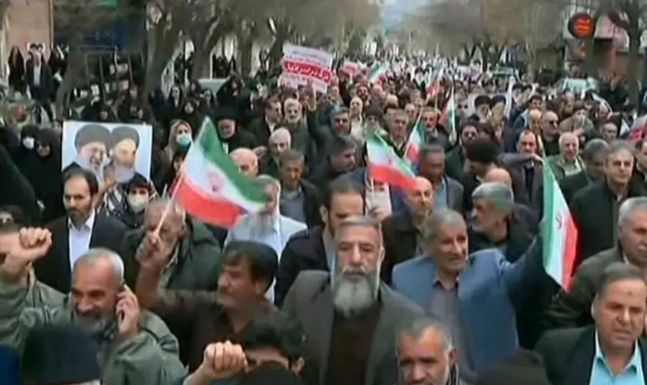 Pakistan Issues Travel Advisory, Urges Citizens to Avoid Unnecessary Travel to Iran