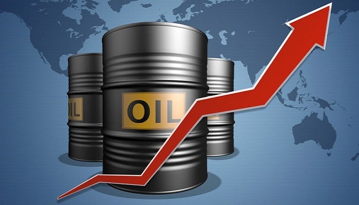 Oil Spikes Past $94 as Traders Panic Over Iran's F