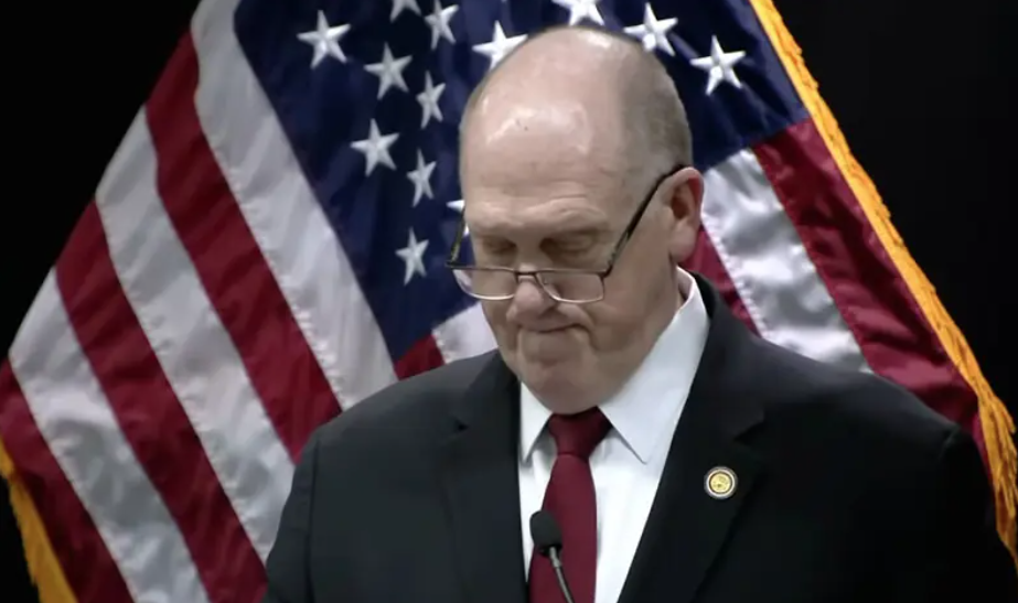 US Ends Minnesota ICE Surge After Fatal Shootings and Outcry