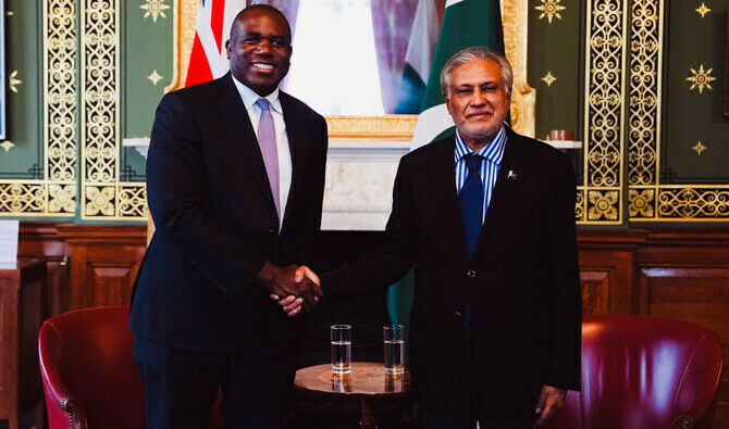 FM Ishaq Dar, UK’s David Lammy Discuss Regional 