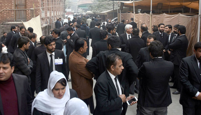 Asma Jahangir Group Leads in Punjab Bar Council El