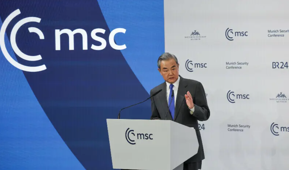 China Urges Pakistan and Afghanistan to Resolve Te