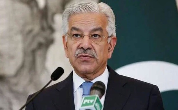 Defense Minister Khawaja Asif Responds to Imran Khan's Claims on Ali Amin Gandapur's Disappearance