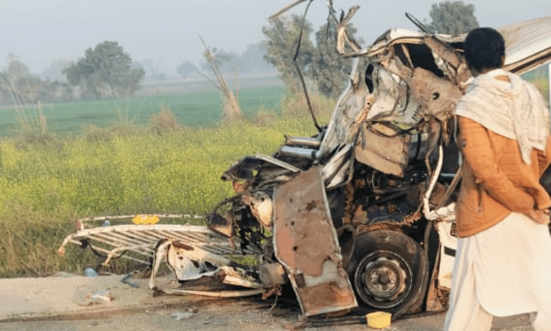 16 Devotees Killed, 45 Injured in Tragic Road Accidents En Route to Sehwan