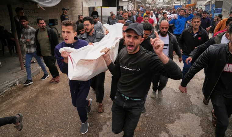 Ceasefire Talks Stall as Israel Demands Hamas Disarm Amid Escalating Gaza Conflict