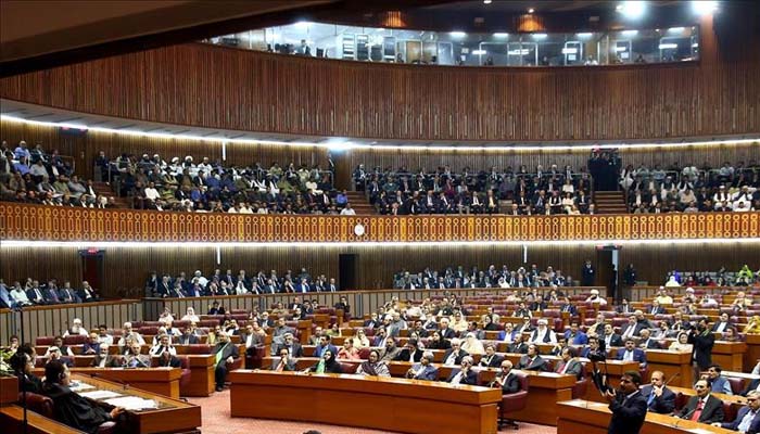 ECP Suspends Membership of 32 MNAs, 83 MPAs Over F