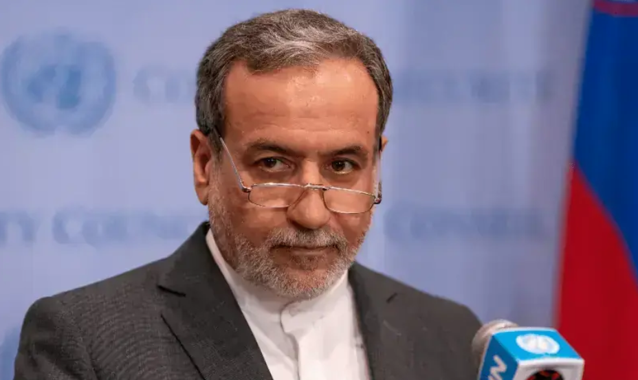 Iran FM Thanks Pakistan for Support Amid US-Israel Conflict