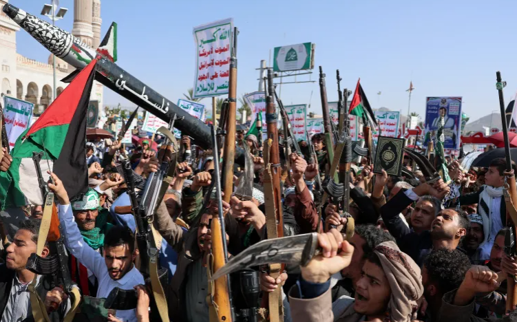 Houthi Chief of Staff Mohammed al-Ghamari Killed i