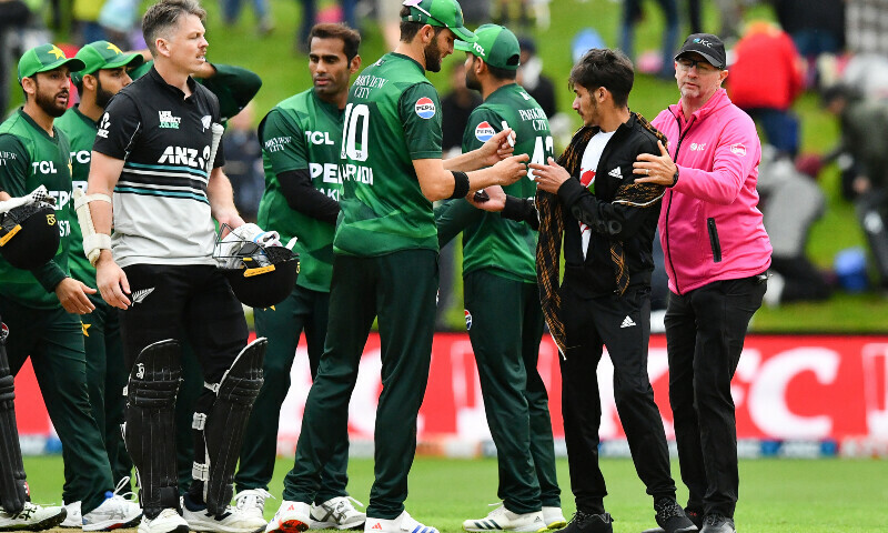 New Zealand Crush Pakistan by 5 Wickets, Lead T20 