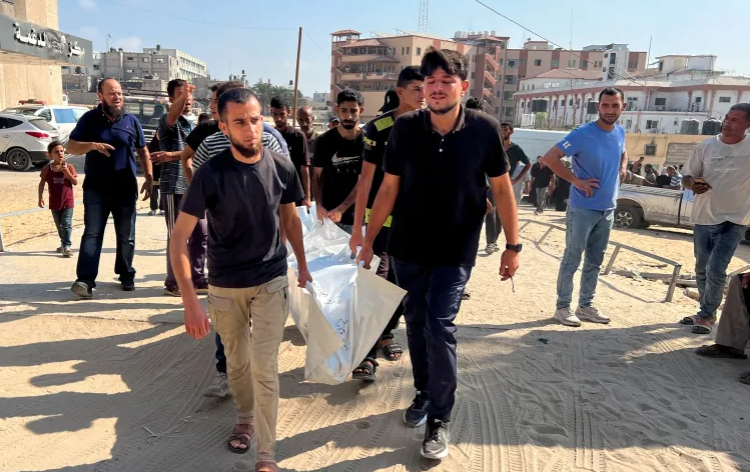 Israeli Attacks Kill 30 in Gaza as Hospitals Colla