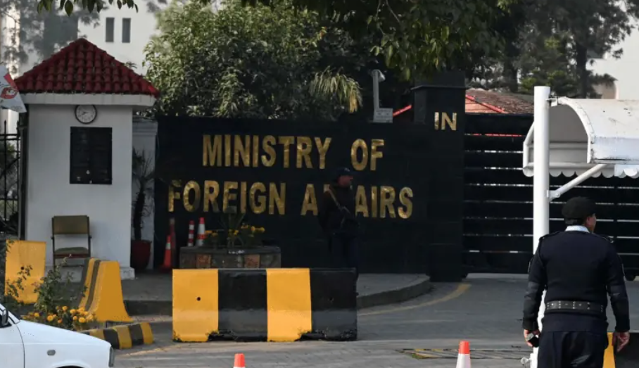 Pakistan, Afghanistan Hold High-Level Talks in Doh
