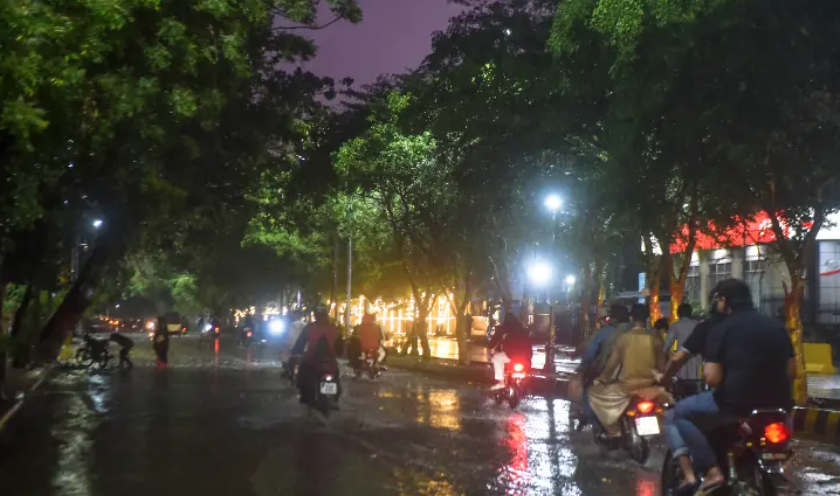 Karachi Storm Kills 20, Injures Several as Heavy Rain and Winds Batter City