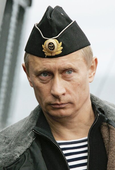 Countering Washington: Putin Arrives in Beijing to