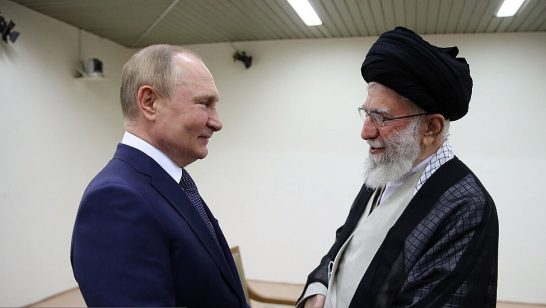Putin Avoids Comment on US-Israel Threats to Iran�