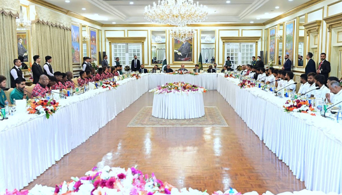PM Shahbaz Hosts Luncheon for Tri-Nation T20 Crick