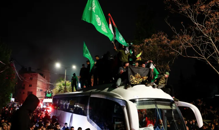 90 Palestinians Freed in First Hamas-Israel Prisoner Exchange of Ceasefire Deal