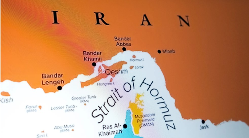 Hormuz Blockade Breaks: Supertankers Exit Critical Strait as Trump and Vance Signal Imminent Iran Peace Deal