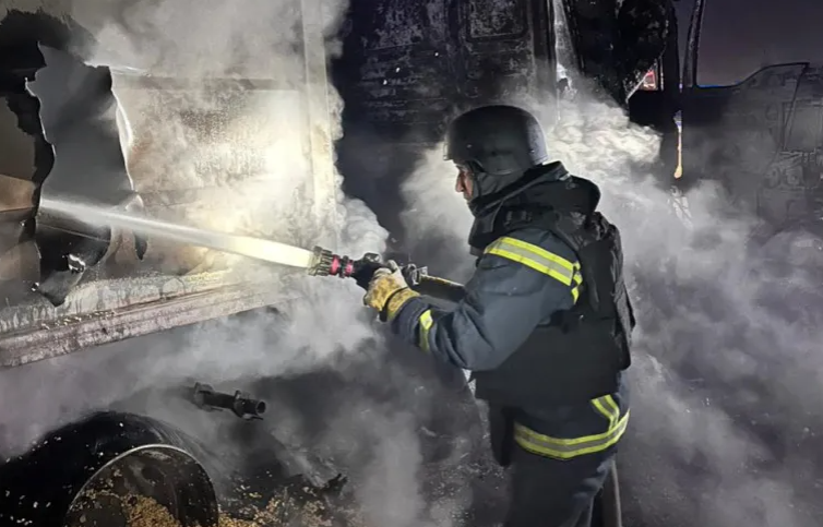 Russian Missile Strikes Kill 8 in Odesa as Ukraine