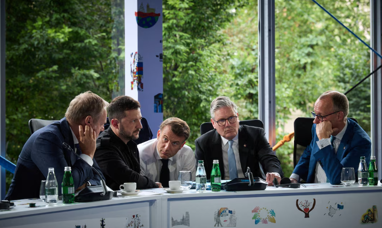 Ukraine Urges EU to Intensify Sanctions on Russia 