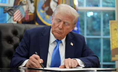 Trump’s $100K H-1B Visa Fee Sparks Backlash from Tech Industry