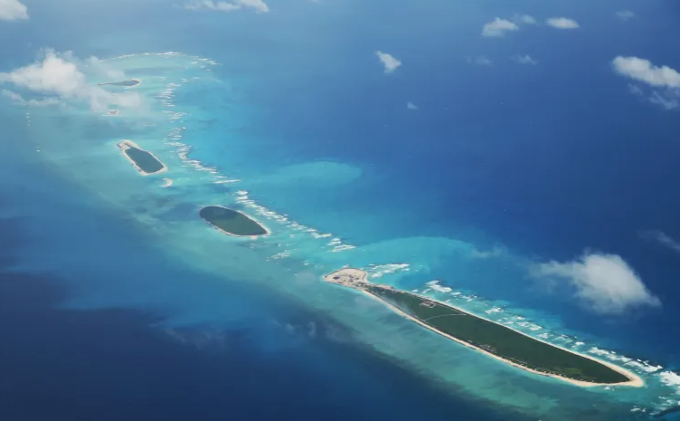 China Accuses Australia of Airspace Violation Afte