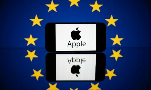 Trump Threatens Steep Tariffs on Apple iPhones and