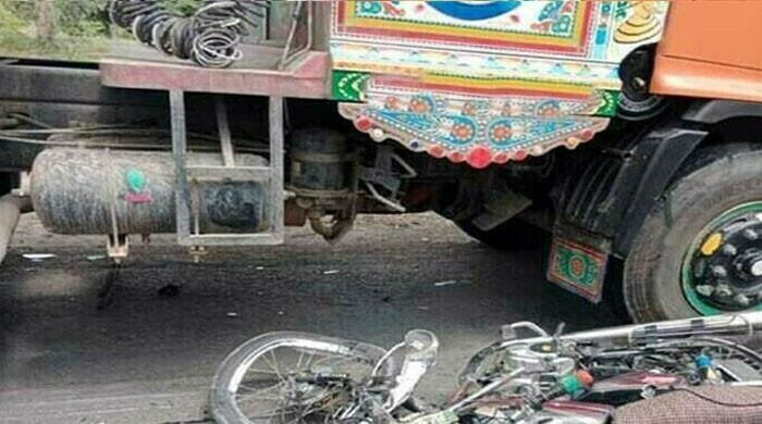 Motorcyclist Killed in Water Tanker Crash in Koran