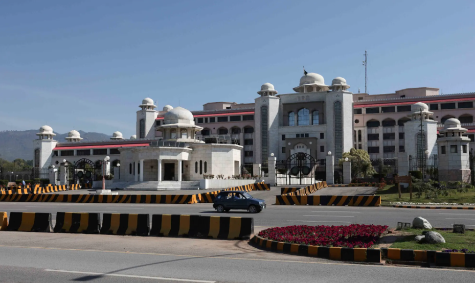 Pakistan Offers to Host US-Iran Talks Amid Gulf Conflict, Malaysia Backs Initiative