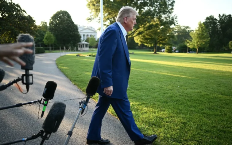 DIA Report Contradicts Trump’s Claims on Iran Nu