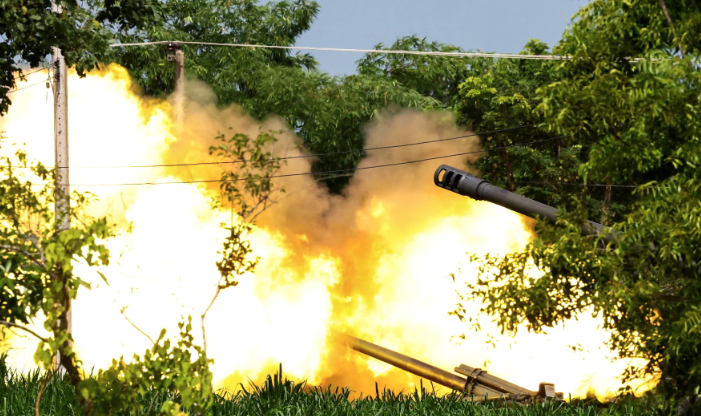 Deadly Thai–Cambodian Border Clashes Force 120K 