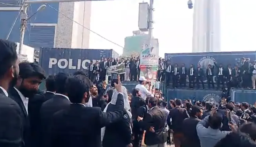 Karachi Lawyers Rally for Karoonjhar Protection, D