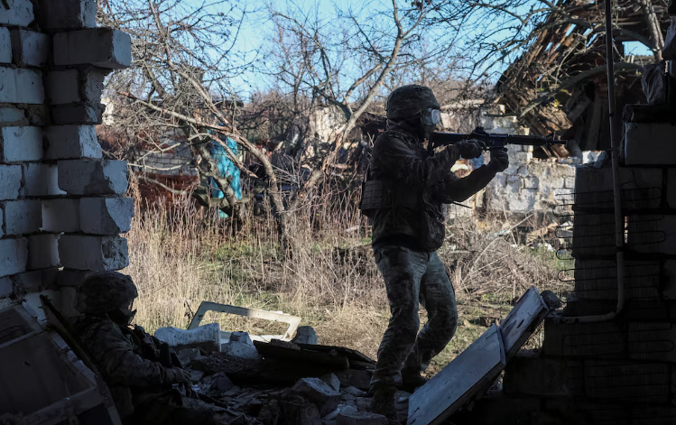 U.S.-Backed 28-Point Ukraine Peace Plan Draws from