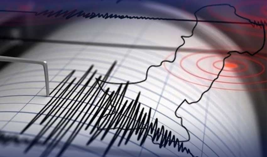 Earthquake Jolts KP Cities as Punjab Battles Devastating Floods