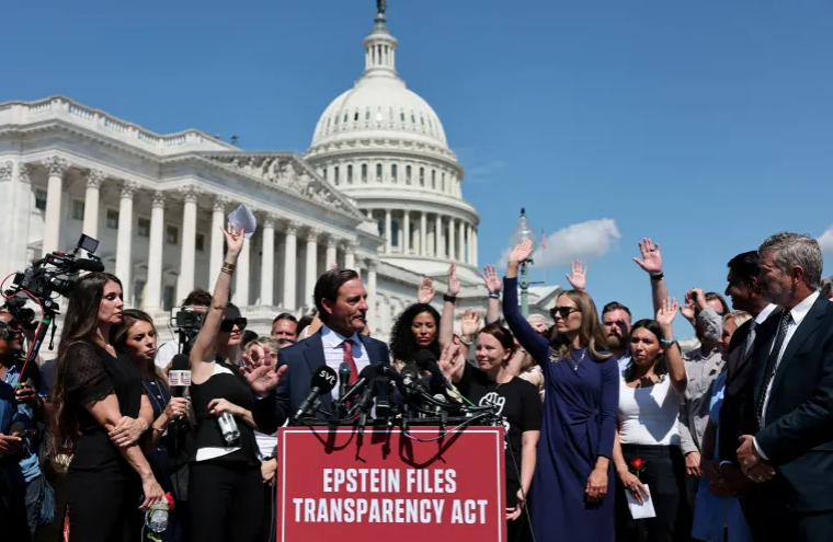 Epstein Schedules Tie Musk, Thiel, Bannon & Prince