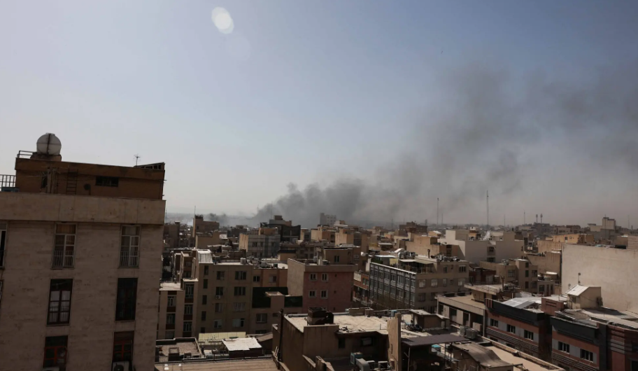 US–Israel Strikes on Iran Spark Regional Escalation, Draw Strong Reactions from Pakistani Leaders