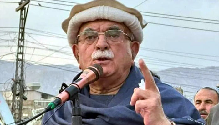Achakzai Says Imran Khan’s Health Not as Serious